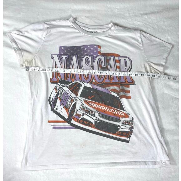 NASCAR Graphic T-Shirt White Racing Car Tee 2XL fits Medium - Picture 3 of 7